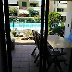 Luxury With Pool View Apartment Xylokastro