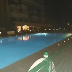Luxury With Pool View *