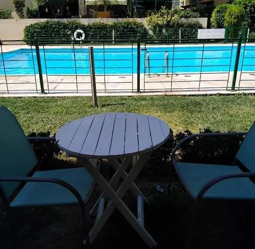 Luxury With Pool View * Xylokastro