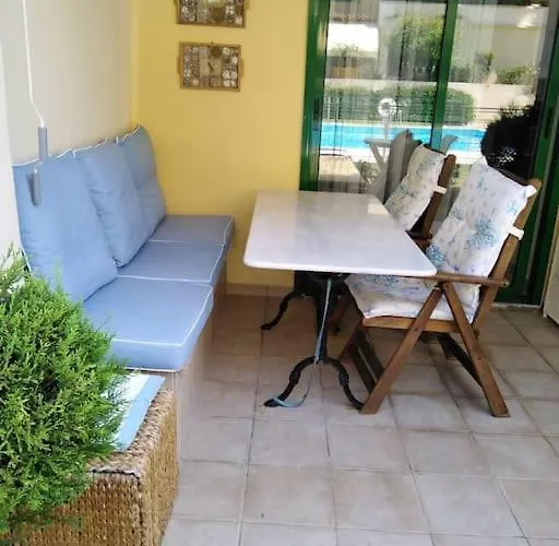 Luxury With Pool View Apartamento *